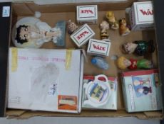 A collection of Wade items to include Betty Boop wall plaque, Coronation Street salt and pepper