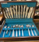 Viners of Sheffield Incomplete Stainless Steel Cutlery Set In Wooden Case