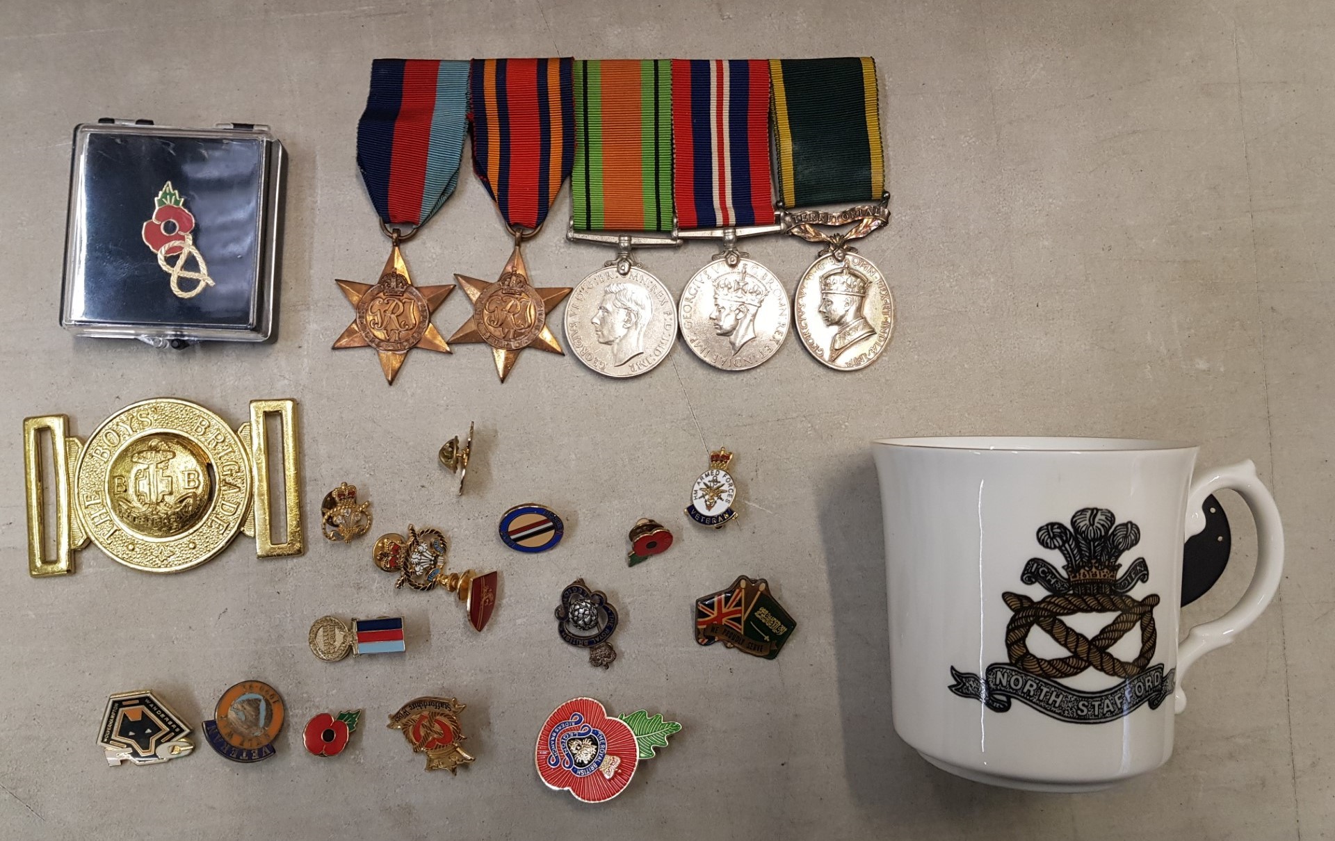 A group of Second World War medals to include 1939-1945 Star, Burma Star, Defence Medal, 1935-1945