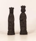 Wedgwood black basalt figurine King and Queen Chess designed by Arnold Machin 1970’s
