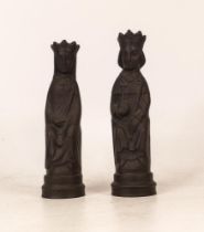 Wedgwood black basalt figurine King and Queen Chess designed by Arnold Machin 1970’s