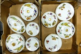 A Collection of Worcester Evesham Pattern Items to include lidded Tureens and Plates etc. (2 Trays)