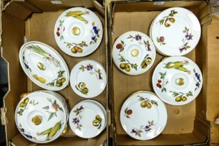 A Collection of Worcester Evesham Pattern Items to include lidded Tureens and Plates etc. (2 Trays)