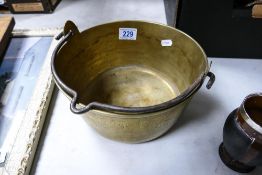Vintage Brass Jam Pan, diameter 25cm