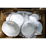 A Selection of Shelley Oleander shape ware consisting of 2 x 27.5cm Dinner Plates, 2 Bread &