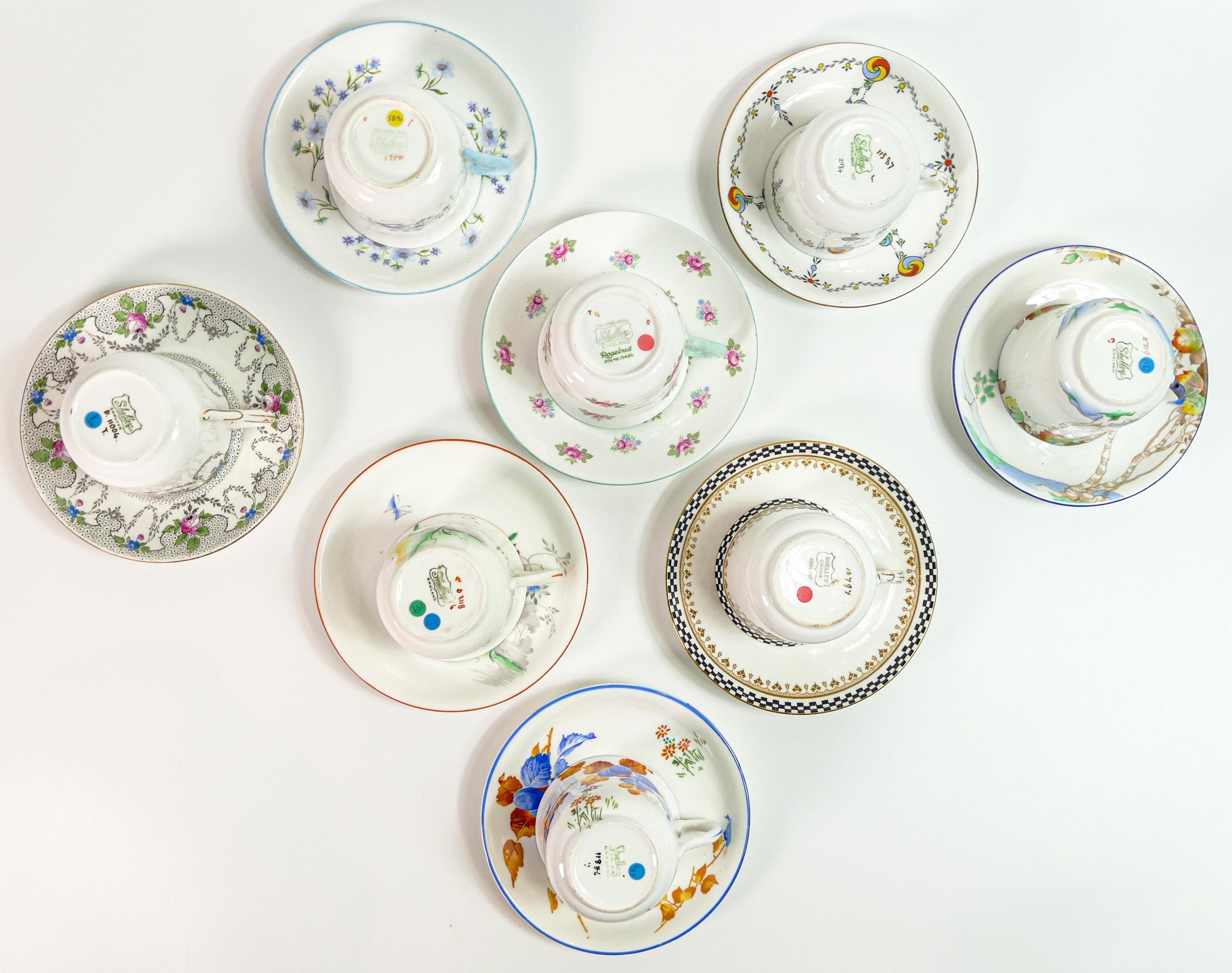 Eight Shelley Vincent shape cups & saucers. Patterns 11886, 11004, 2118, 13426, 13591, 10797, - Image 3 of 3
