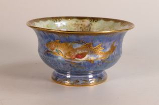 Wedgwood lustre bowl decorated with tropical Carp, diameter 11.4cm