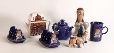 Wade collection of items to include Harrods, Tetley & similar Advertising tea pots, mugs, toast