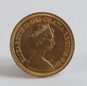 Gold FULL Sovereign, dated 1976.