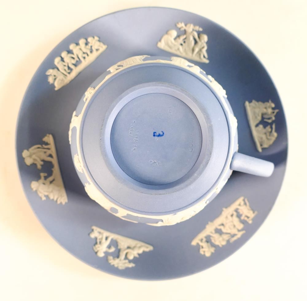 Wedgwood blue Jasper ware tea set including tea pot, cups & saucers, sugar bowl & milk jug. (7) - Image 3 of 3