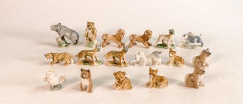 A collection of 1st edition animal Wade Whimsies to include Rhino, Lion etc. (17)