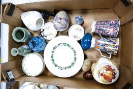 A mixed collection of items to include Sage Green Wedgwood Jasperware, Wedgwood Stratford pattern