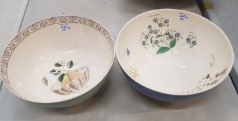 Wedgwood Sarahs Garden items to include Two large mixing bowls (2)