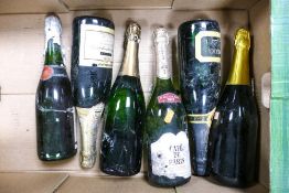 A mixed collection of Vintage Wines & Champagne including Monluc, 1973 Cafe de Paris, De Fanti, 1986
