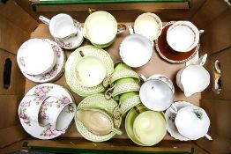 A mixed collection of items to include Royal Winton, Royal Grafton & similar floral decorated tea