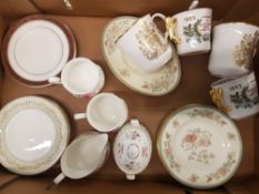 A mixed collection of tea and dinnerware items to include Minton Jasmine pattern side plates x 6,