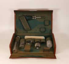 1940/50's Leather Cased Men's Vanity Set. Some fitting not present.