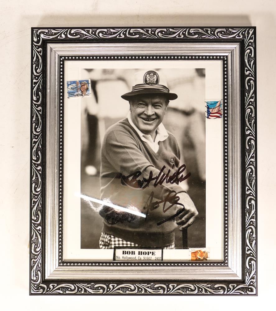 Signed Bob Hope Framed Photograph, frame size 32 x 27cm ( no provenance ) - Image 2 of 2