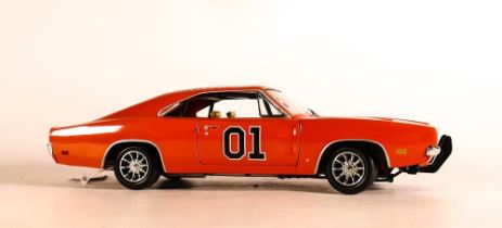 Etrl 1/18 scale Dukes of Hazard General Lee Model Car 1969 Dodge, (only one wiper blade)