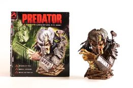 Palisades Predator Figure Defeated Polystone Mini Bust , boxed but unchecked, height 6"