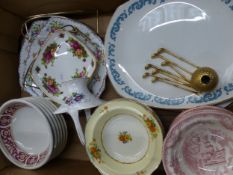 A mixed collection of ceramic items to include Royal Albert Old Country Roses dishes, Royal Albert