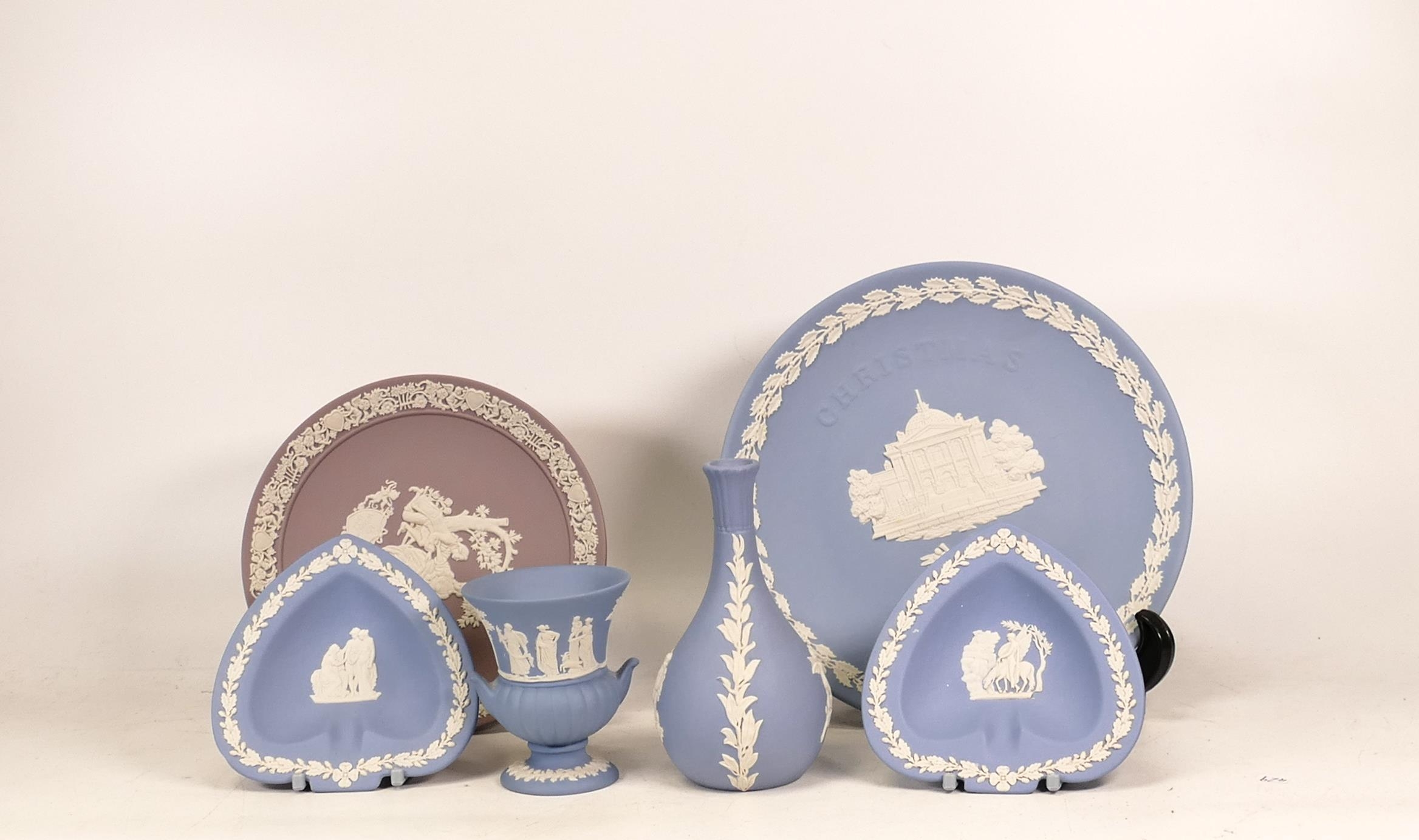 A small collection of Wedgewood Jasperware to include pin dishes, plates and vases (1 tray)