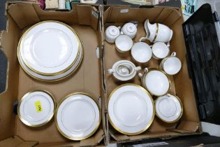 A large mixed collection of Spode Nottingham Patterned tea & dinnerware including 7 dinner plates,
