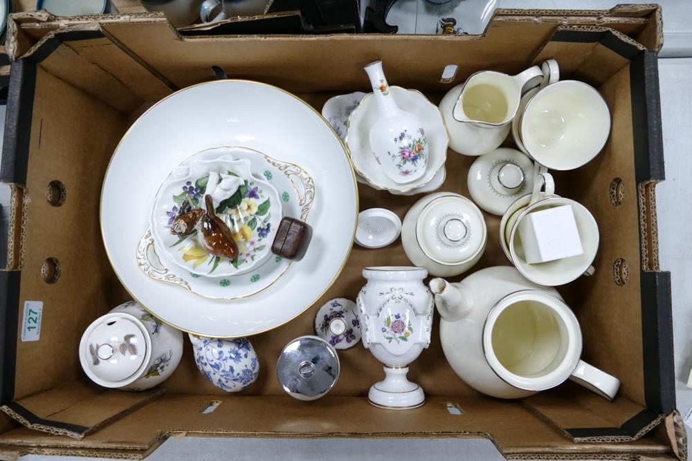 A mixed collection of items to include Royal Doulton Melissa patterned tea pot & tea ware, Minton