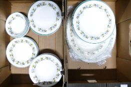 Shelley Part Dinner Service, Pattern No 2459, Consisting of 1 Platter 43cm, 1 Platter 39cm, 11