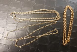 Three 9ct gold necklaces, 22.3g.