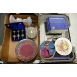 A mixed collection of items to include Boxed Wedgwood Christmas Plates, similar decorative plates,