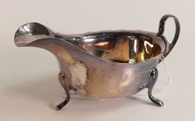 Silver sauce boat in good condition, hallmarks for Sheffield 1965, weight 110g.