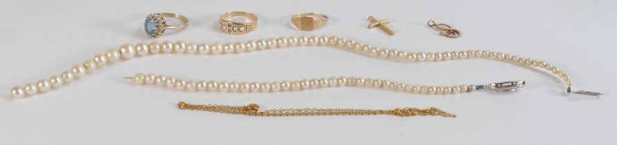 9ct rings & jewellery 4.5g, 15ct gold ring 1.6g, together with cultured pearl choker (broken) with
