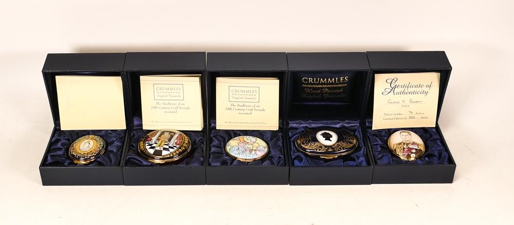 Five limited edition Crummles English Enamels to include George VI portrait 74/250, Queen Victoria - Bild 2 aus 6