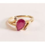 18ct Gold Ring with Ruby and Diamond - Ring size N 1/2, weight 2.5 grams. Pear shaped Ruby measure