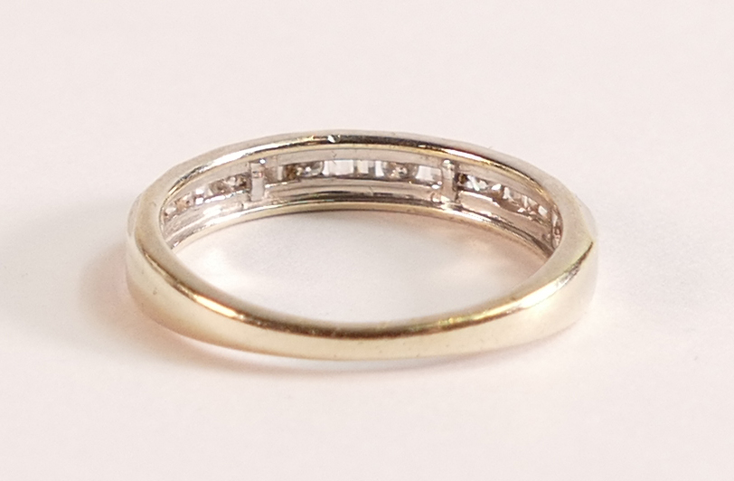 9ct White Gold 0.25ct Diamond Eternity Ring Hallmarked 375 and stamped 375 0.25 Width of ring 3.13mm - Image 3 of 3