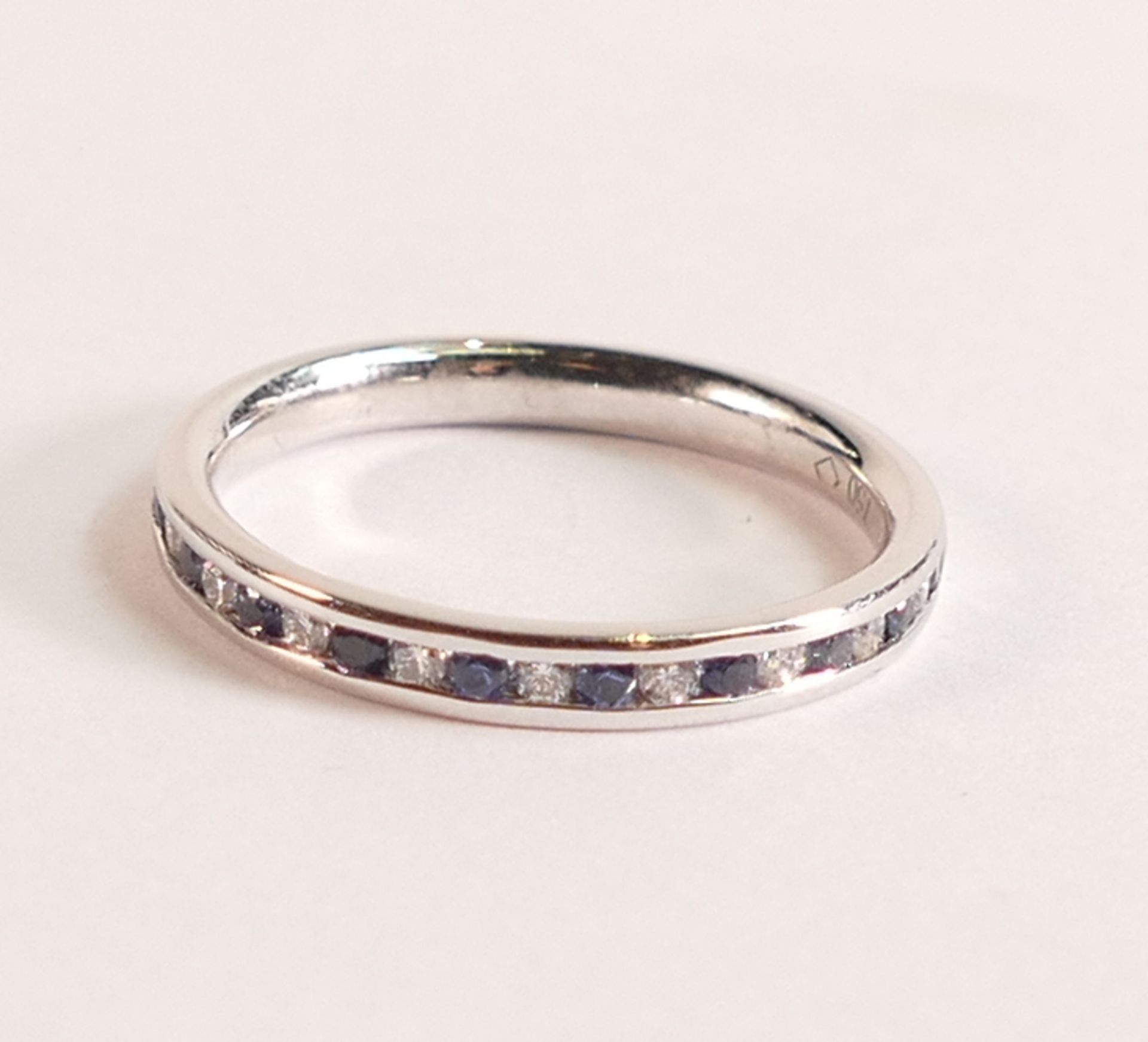 18ct white gold diamond and sapphire ring 18ct solid white gold , shank is stamped 750 Width 2.