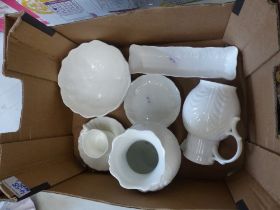 A mixed collection of ceramic items to include Wedgwood Countryware items consisting of large open