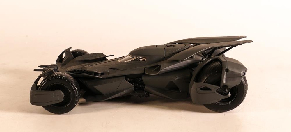 Jada Toys Batman Batmobile, length 22cm - Image 3 of 6