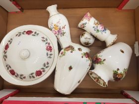 A mixed collection of ceramic items to include Royal Albert Old Country Roses pattern vase and