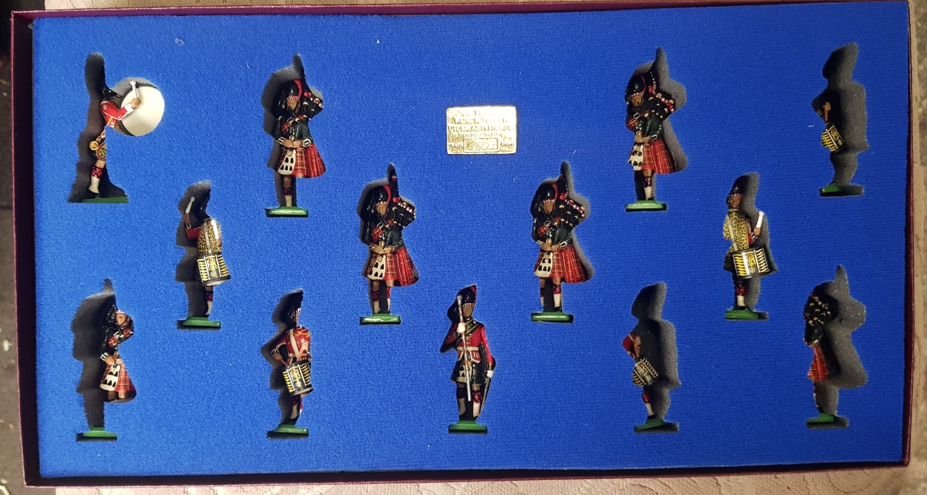 Boxed W Britain Limited Edition of 2500 The Black Watch The Pipes & Drum of the First Battalion