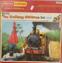 Hornby Railways Scale Models RS.615 The Railway Children Set. Playworn with damage and losses to box
