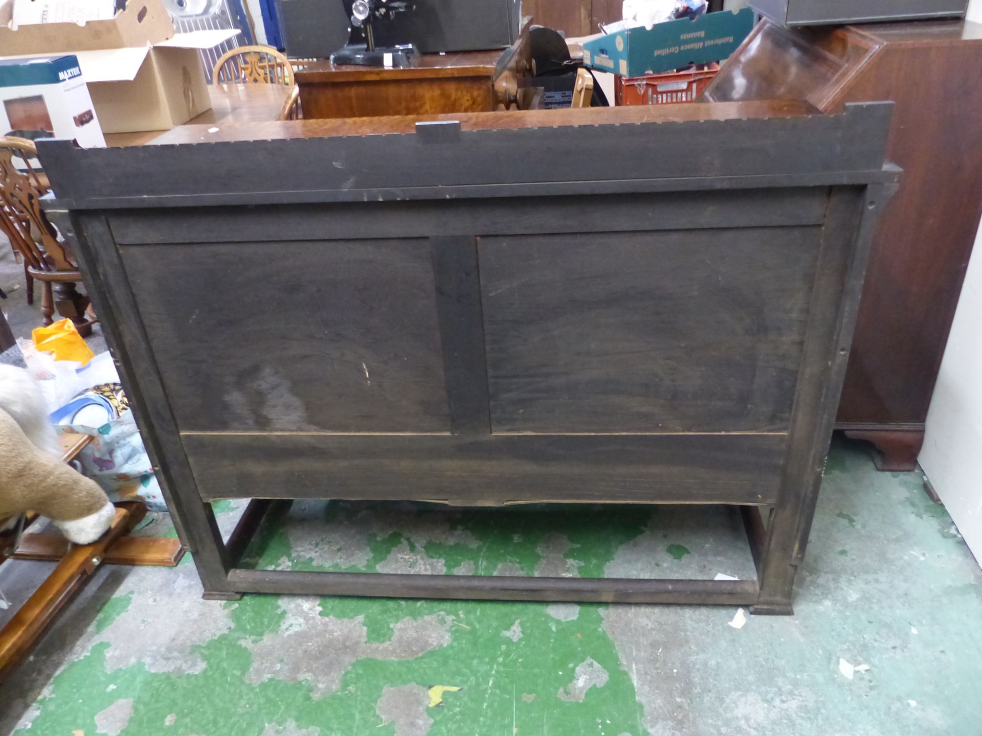 Solid Oak Carved Sideboard Dresser on turned supports 137cm W x 97cm H x 52.5cm D - Image 3 of 3