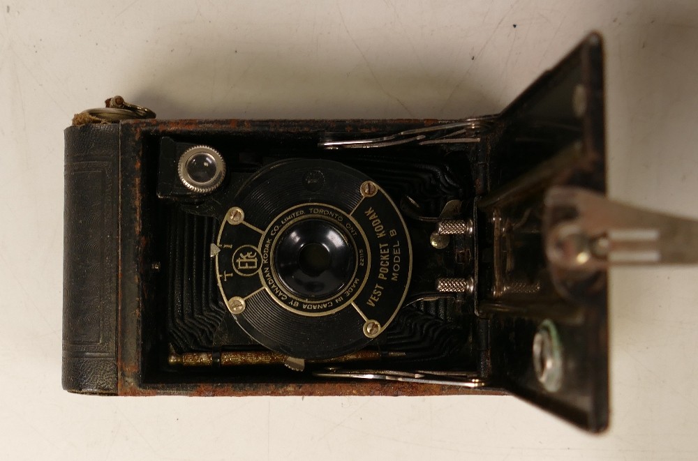 Two Early Carbide Bicycle Lamps to include one from Joseph Lucas of Birmingham No. 32 together - Image 3 of 3