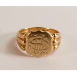 18ct gold gents signet ring, ring size R, 8.8g.