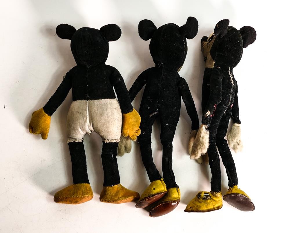 Three vintage 1930's Deans Rag Book Co., reg no 750611 Mickey Mouse dolls. Height 22cm - Bild 2 aus 2