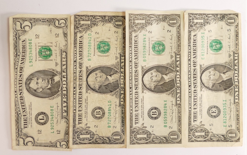 $33 USA banknotes c 1980's - 90's. $10 x 1, $5 x 3, $1 x 8, together with a bag of modern UK - Image 3 of 5