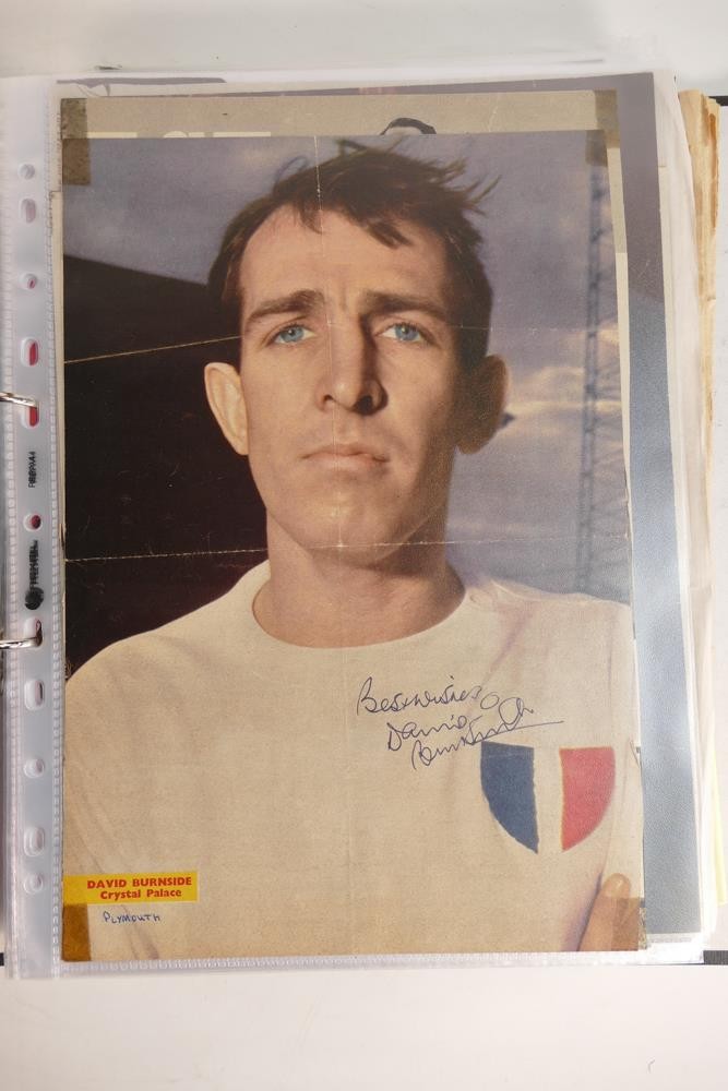 A large collection of signed original pictures including - Gordon Banks, England, Typhoo Tea card - Image 6 of 46