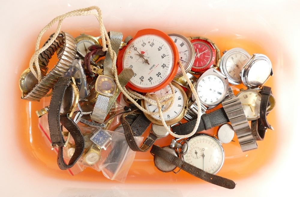 Large quantity of vintage gents & ladies wrist, stop & pocket watches, from the estate of a - Image 2 of 2