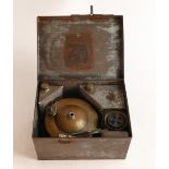 War period, military / Expedition original Primus stove in tin box with all fittings.